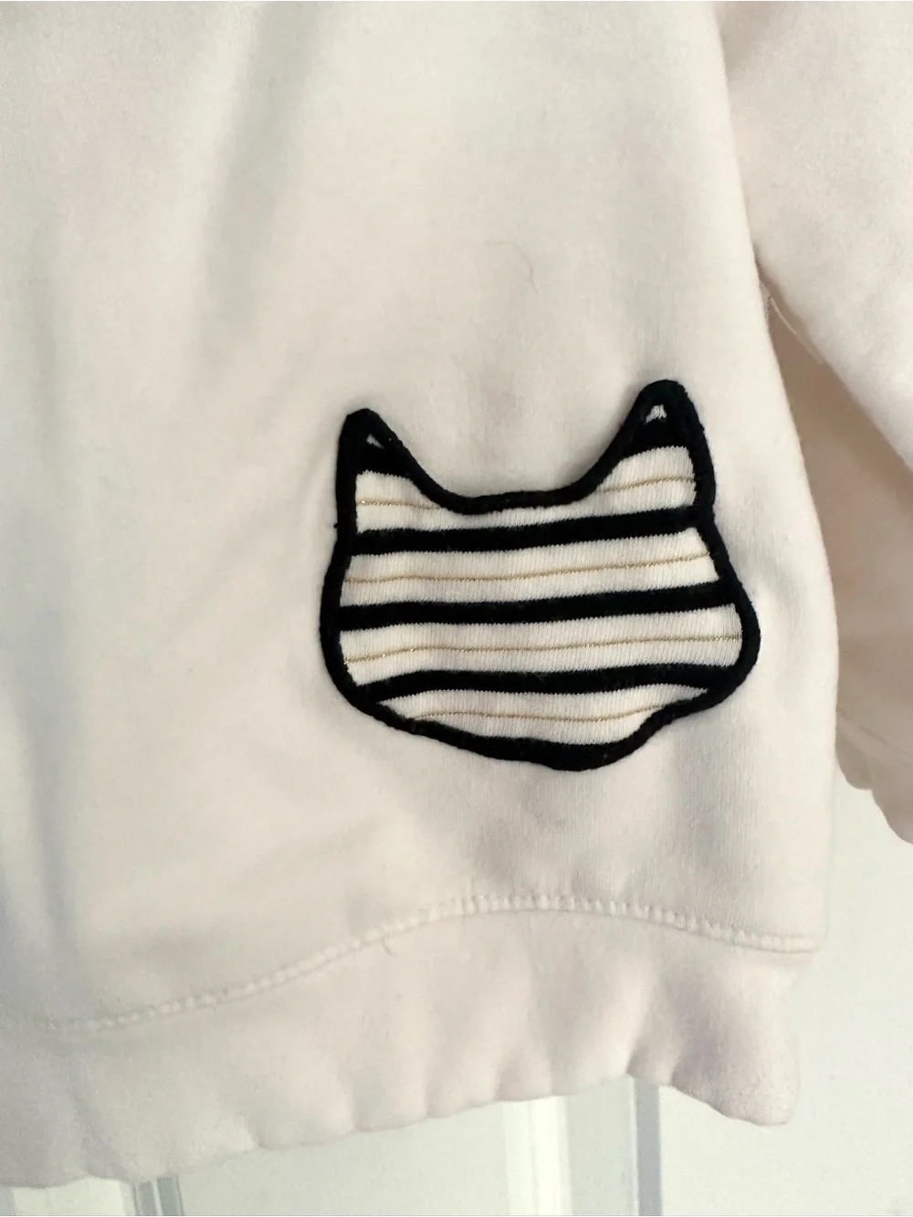 Gymboree Toddler Girls White Cat Pocket Sweatshirt 18 24 Months Back Bow Pullove